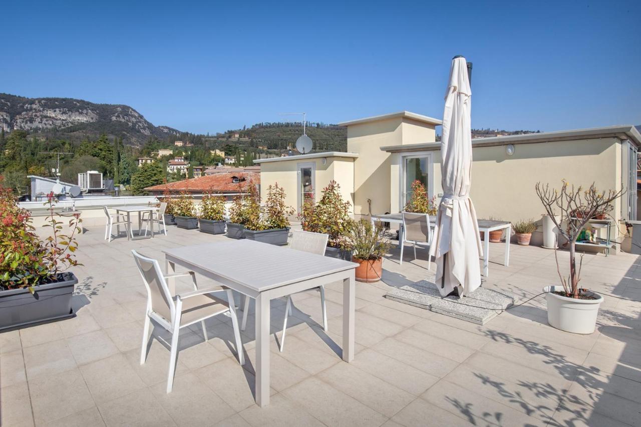 La Rocca Suite Garda  Exteriér fotografie